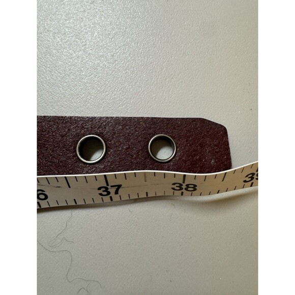 Linea Pelle Belt Skinny Brown Leather Grommets Silver Tone Size M EUC main image 5